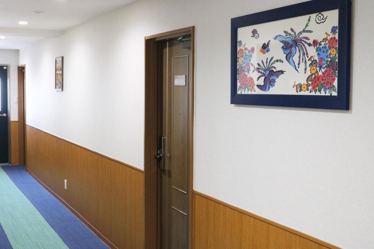 Phoenix Ryukyu Henzanbaru -Seven Hotels And Resorts- Чятан Екстер'єр фото